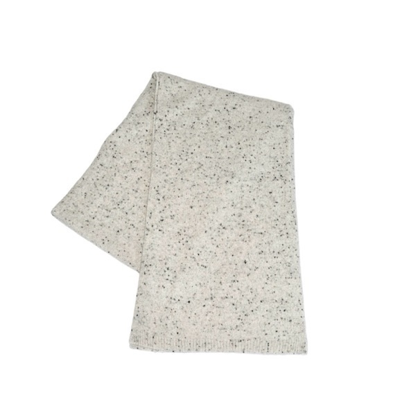 Hannah Rose 100%‎ Cashmere Grey Speckled Scarf - Picture 1 of 7